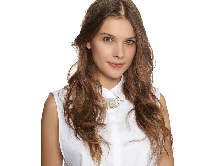 capelli ricci scalati