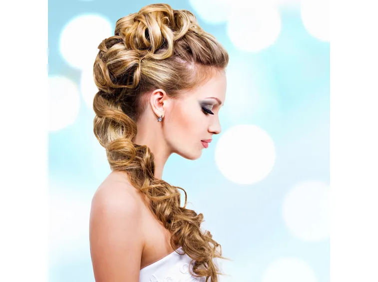 pettinature sposa capelli lunghi
