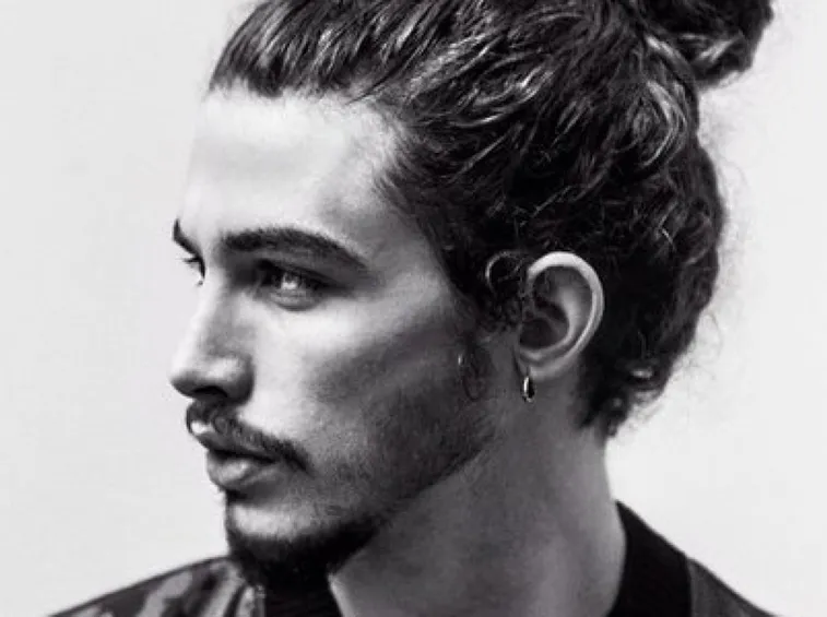 Uomo e capelli
