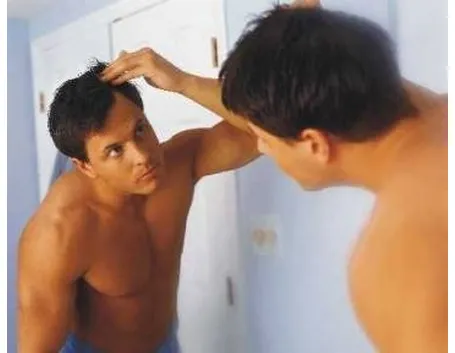 uomini e capelli
