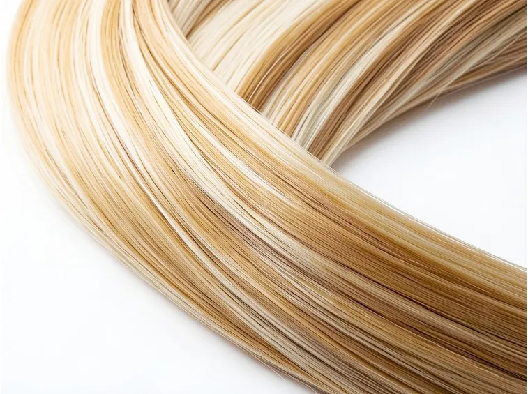 Capelli splendenti con il borotalco