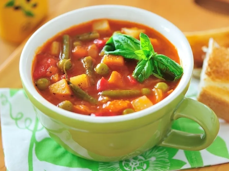 Tazza di minestrone