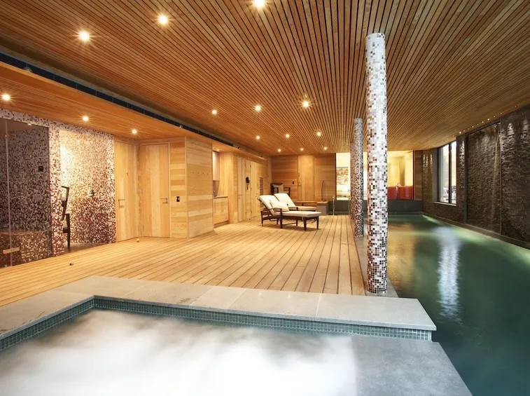 piscina interna 