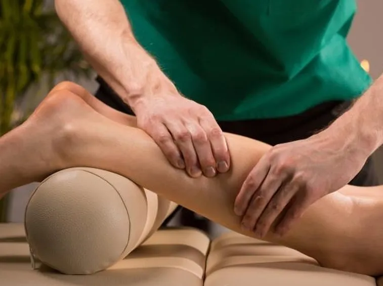 terapia contro strappo muscolare