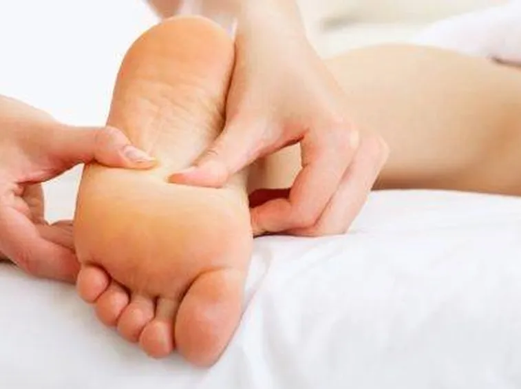 vesciche piedi