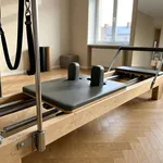 Che cos'è il pilates reformer e com'è fatto l'attrezzo