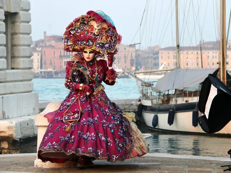 Moda e carnevale
