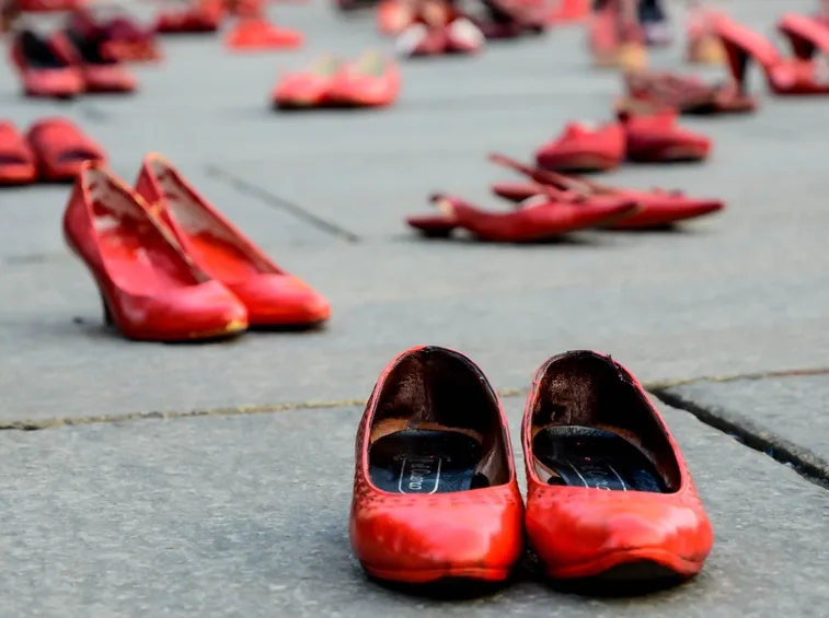 scarpe rosse