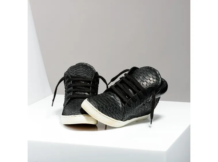 scarpe da ginnastica