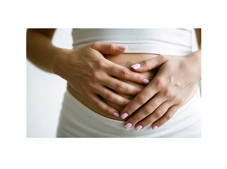 Donna con disturbi gastrointestinali