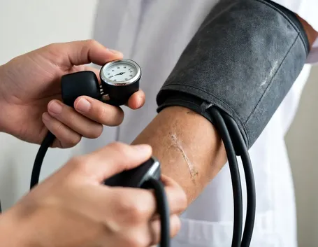 Controllo della pressione arteriosa