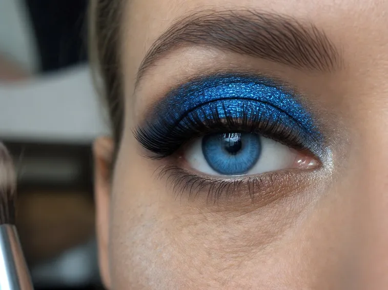 trucco per occhi azzurri