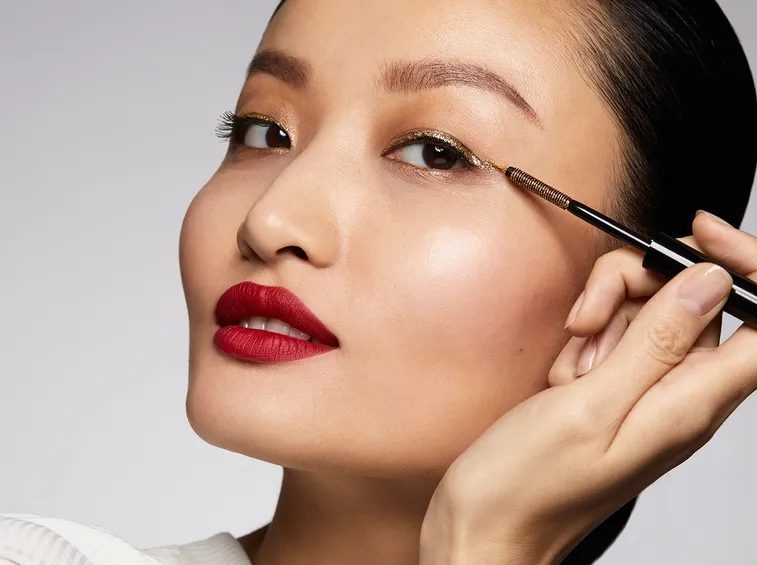 eye liner per capodanno