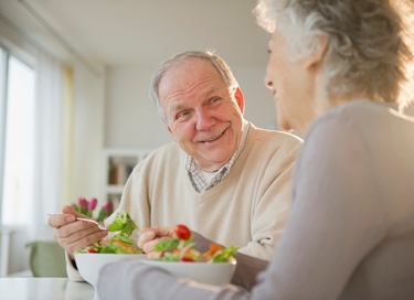 come combattere le emorroidi a tavola