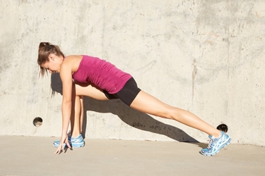 Stretching durante allenamento mezza maratona